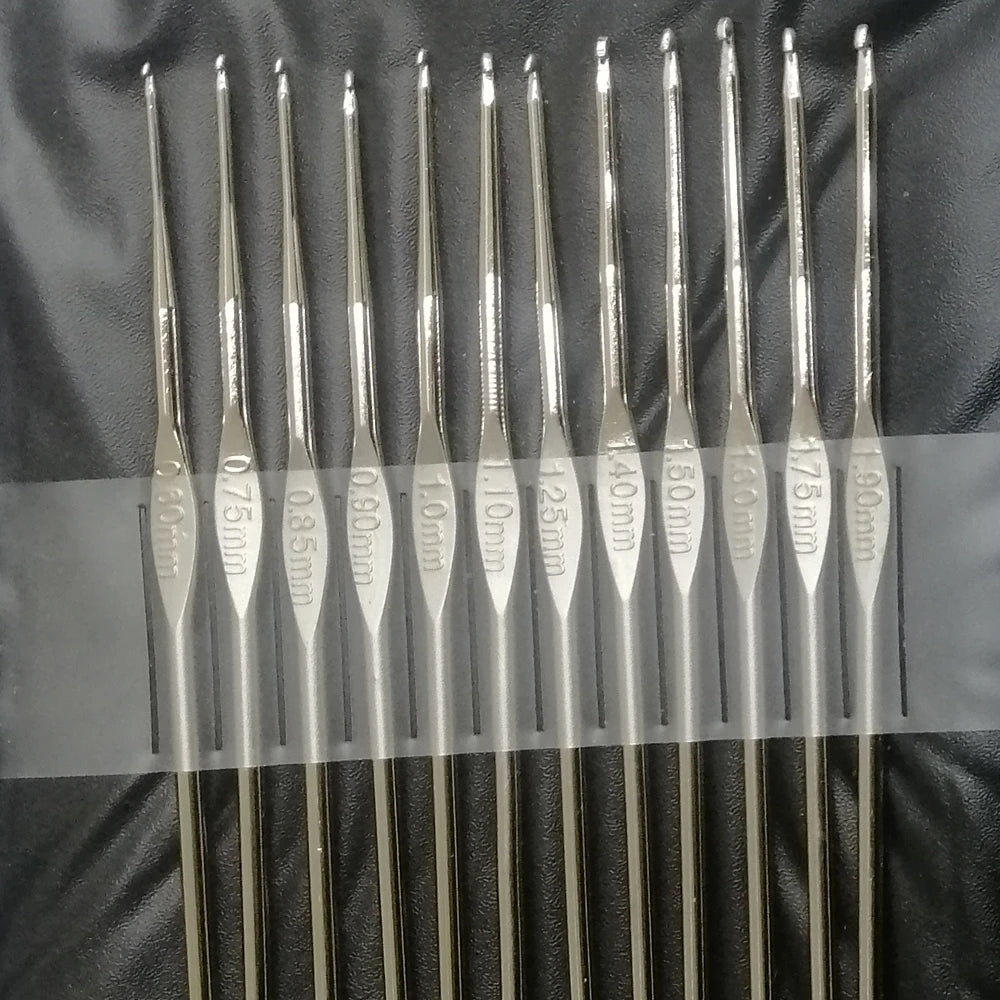 22 Pcs Set Colorful Aluminum Alloy Crochet Hooks Needles Knit Weave Yarn Set for DIY Craft 0.6mm - 6.5mm